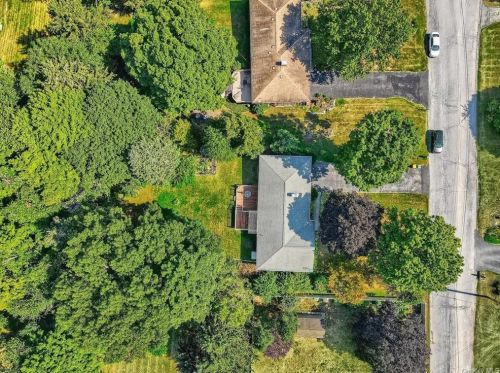 3 Alvin Ct, Poughkeepsie NY  12603-6126 exterior