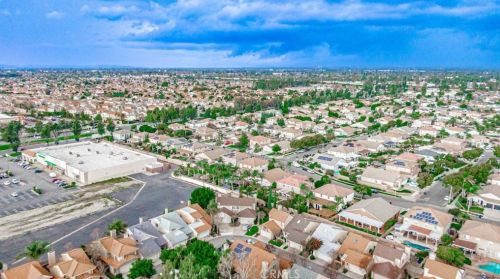 2908 Plum Dr, Ontario CA  91761-6603 exterior