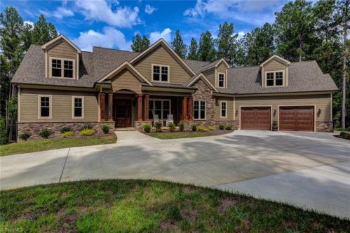 3049 Panther Ridge Ln, Lewisville, NC 27023-7107