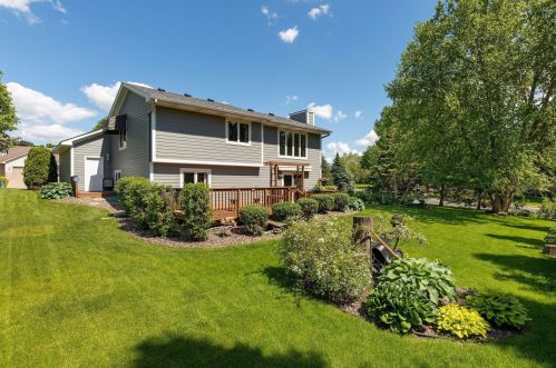 1103 Eagle Ridge Ct, Stillwater MN  55082-9151 exterior