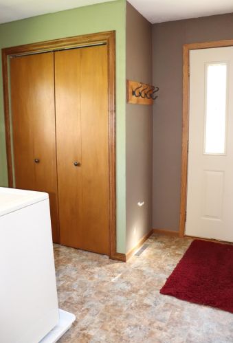 20148 Mill Rd, Centerville WI  54630-7292 exterior
