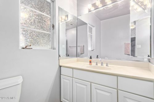 5135 12th St, Phoenix AZ  85014-3303 exterior