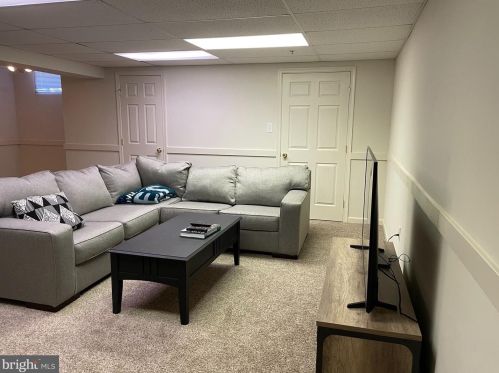 1427 Angela Ct, Jamison PA  18929-1765 exterior