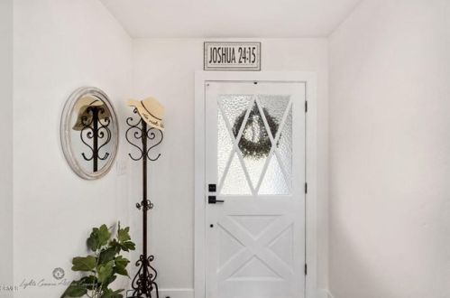 5409 Spyglass Hill Ct, Bakersfield CA 93309-2919 exterior