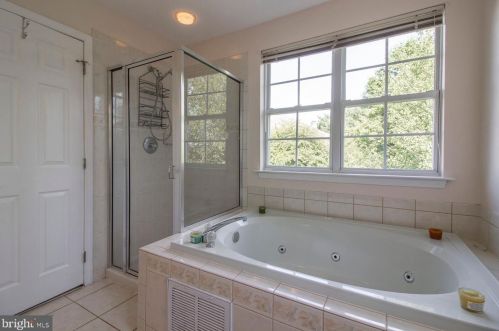 1684 Rockcress Dr, Jamison PA  18929-1645 exterior