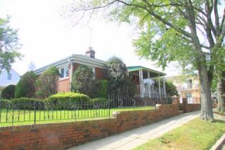 15050 27th Ave, Long Island City, NY 11354