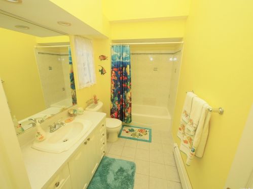 10 Marc Dr, Panamoka NY  11961-2103 exterior