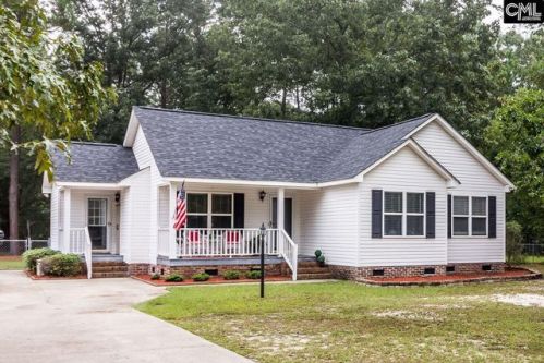 49 Falcon Crest Rd, Lugoff, SC 29078-8987
