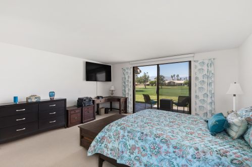 43211 Lacovia Dr, Indio CA  92203-8016 exterior