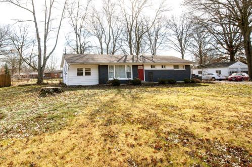 4504 Schoolhouse Rd, Stonelick, OH 45103-1006