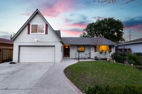 2568 New Jersey Ave, San Jose, CA 95124-1328