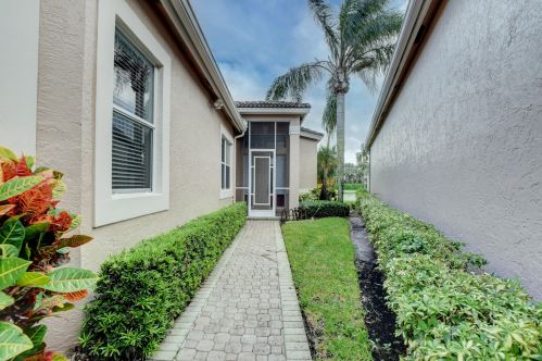 16113 Lomond Hills Trl, Delray Beach, FL 33446-3174