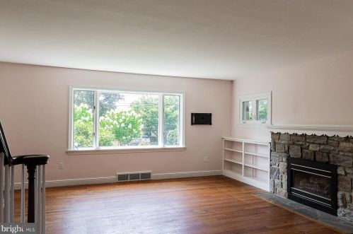 2037 Stone Mill Rd, Lancaster PA  17603-6053 exterior