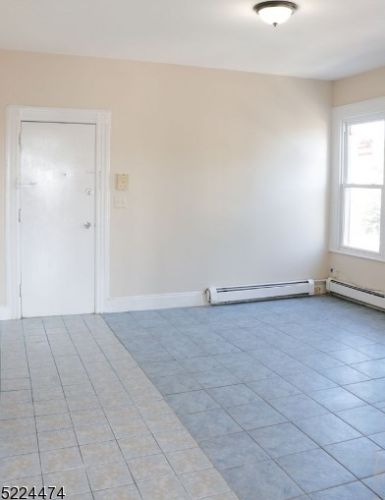 939 Main St, Paterson NJ  07503-2341 exterior