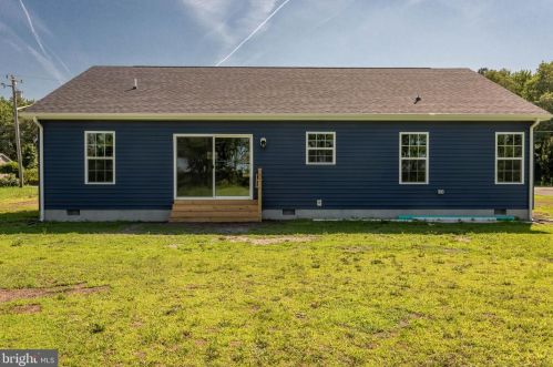 75 Honolulu Rd, Frankford DE  19945-2019 exterior