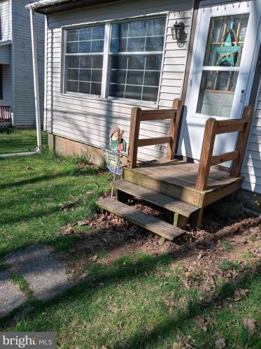 1587 Slate Hill Rd, Fulton, PA 17563-9521