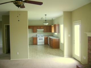 211 Ray Creek Dr, Longview TX  75605-1208 exterior