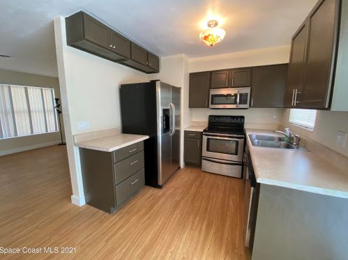 467 Camel Cir, Cocoa FL  32927-8752 exterior