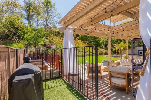 45519 Calle Los Mochis, Temecula CA  92592-1267 exterior