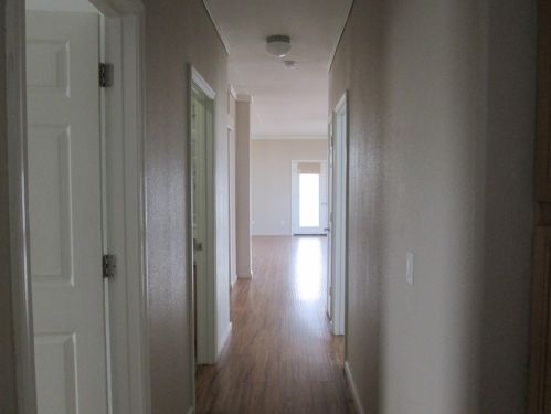 1584 Duke Dr, Livingston CA  95334-9343 exterior