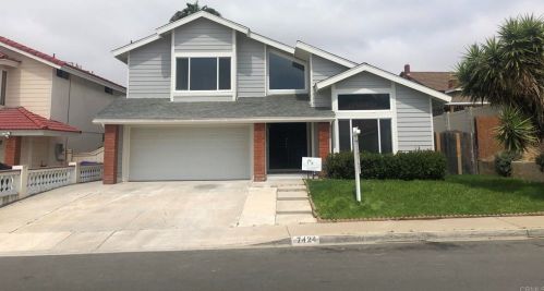 7424 Alsacia St, San Diego, CA 92139-3932