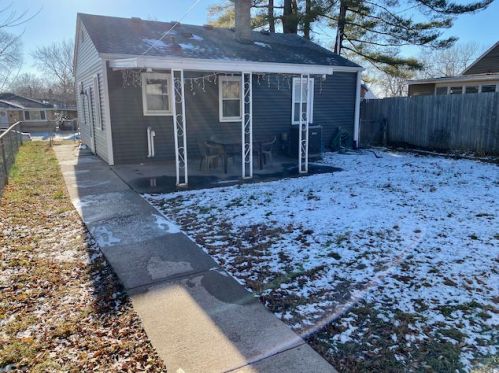 1617 Bush Ave, Saint Paul, MN 55106-4209