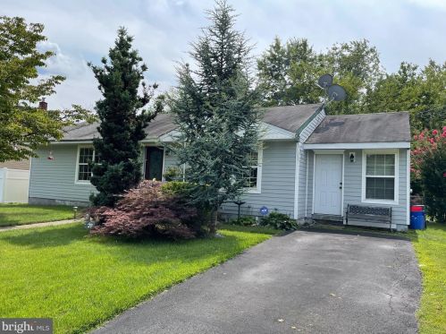 27 Harding Ave, Yardley, PA 19067-2333
