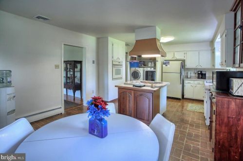 415 Allendale Way, Camp Hill PA  17011-8407 exterior