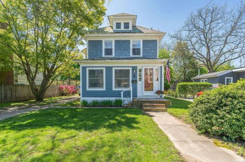 711 Front St, Greenport NY  11944-1523 exterior