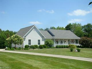 6801 Pioneer Trl, Hiram, OH 44234-9756