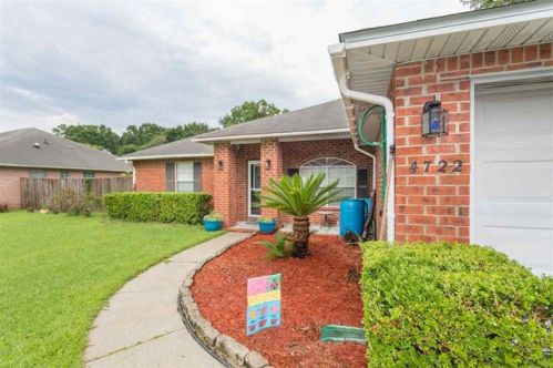 4722 Autumndale Dr, Milton, FL 32571-1370