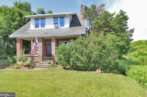 2858 Route 100, Orefield, PA 18069-3131