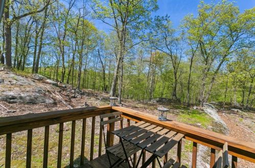 297 Bramertown Rd, Tuxedo Park NY  10987-3011 exterior