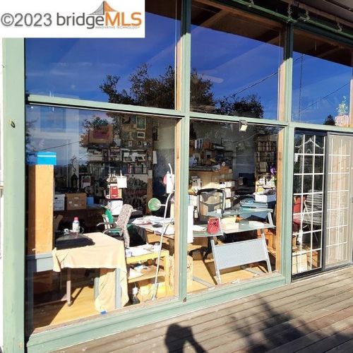 2325 Oak St, Berkeley CA  94708-1697 exterior