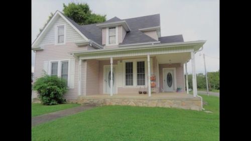 331 Jackson Ave, Lawrenceburg, TN 38464-3739