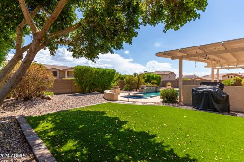 13227 Palo Verde Dr, Litchfield Park AZ  85340-7372 exterior
