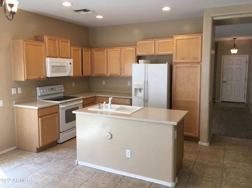 17254 Marshall Ln, Sun City, AZ 85388-1251