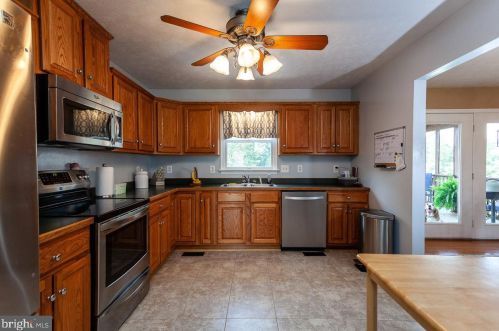 15 Meadow Ln, Richmond National Battlefiel VA  22835-1676 exterior