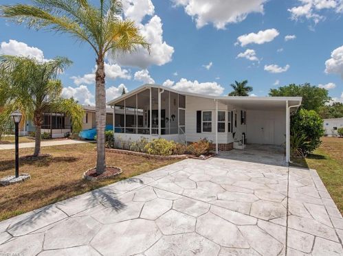10340 Wales Loop, Bonita Springs, FL 34135-6600
