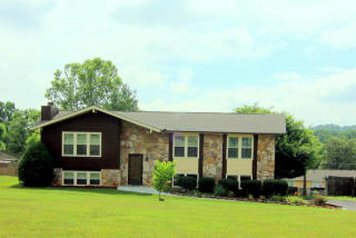 1120 Galewood Rd, Knoxville, TN 37919-8416