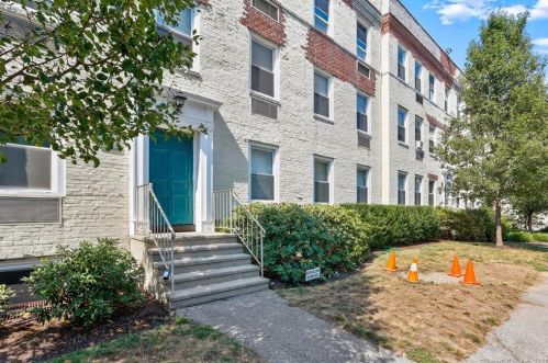 110 Summer St, Stamford CT  exterior