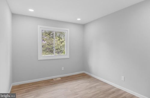 22 Milstone Ct, Erial NJ  08081-2024 exterior