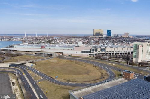 1824 Arkansas Ave, Atlantic City NJ  08401-1502 exterior