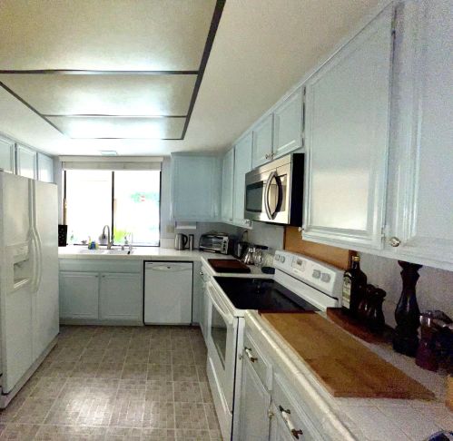 16 La Cerra Cir, Rancho Mirage CA  92270-3808 exterior