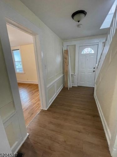 378 Badger Ave, Newark NJ  07112-2744 exterior