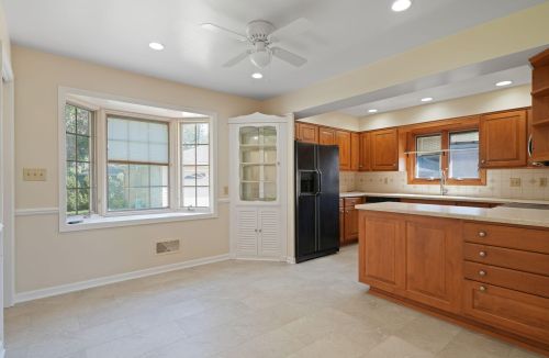 6709 45 Ave, Kenosha WI 53142-3831 exterior