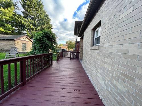 1116 Duss Ave, Ambridge PA  15003-1955 exterior