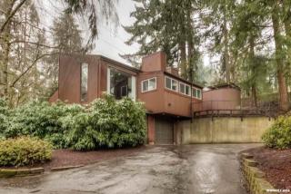 1130 Chandler Dr, Salem, OR 97302-5940