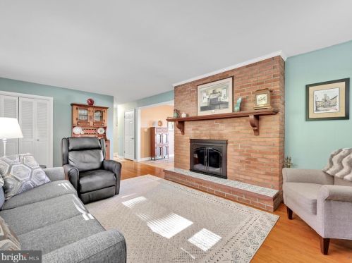 224 Maple St, Ephrata PA  17522-2513 exterior