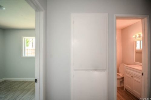 10440 Hole Ave, Riverside CA  92505-1620 exterior